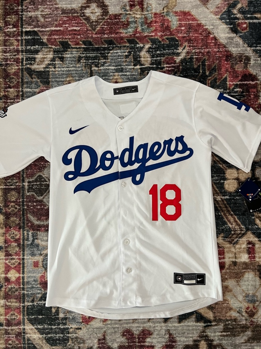 Dodgers Yamamoto White Jersey with Blue Script and Red Number 18